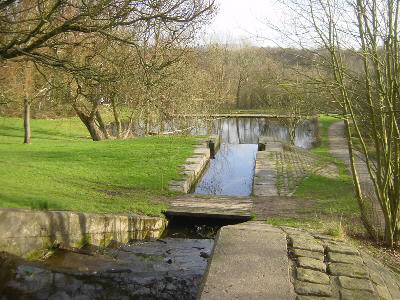 Staircase Locks 20 and 21, Daisy Nook