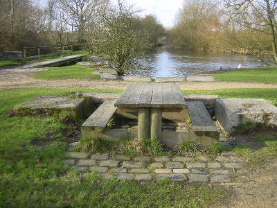 Hollinwood Canal, Littlemoss