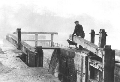 first lock at Daisy Nook