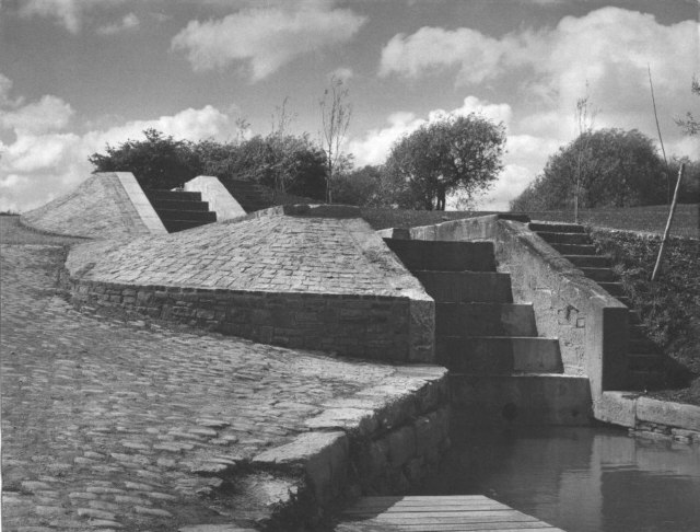 Hollinwood Branch Canal, Daisy Nook