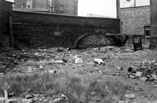 Hollinwood Branch Canal, Drury Lane Bridge