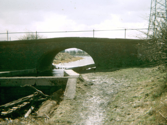 Hollinwood Branch Canal, Littlemoss